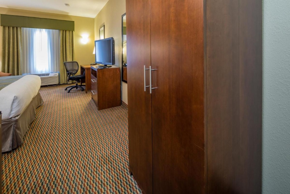 Best Western Plus Airport Inn And Suites Image 10