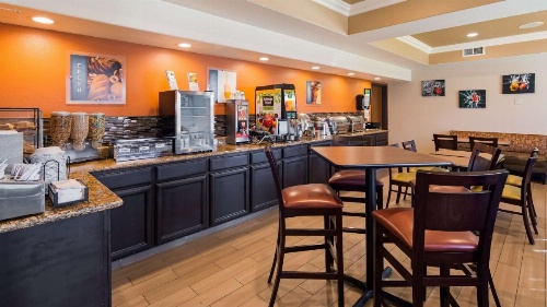Best Western Plus Airport Inn And Suites image 40