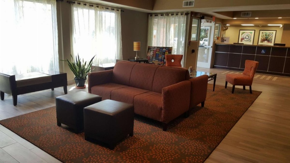 Best Western Plus Airport Inn And Suites Image 42