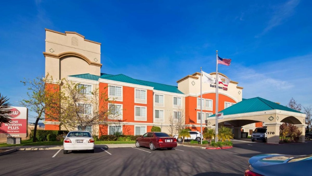 Best Western Plus Airport Inn And Suites Image 47