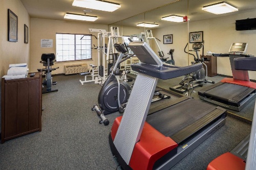 Best Western Plus Airport Inn And Suites image 8